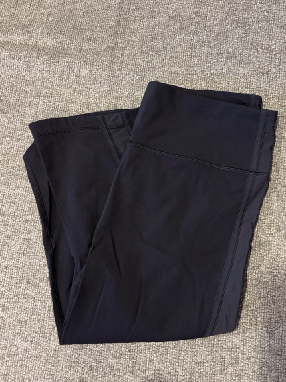lululemon athletica Black Cropped Leggings